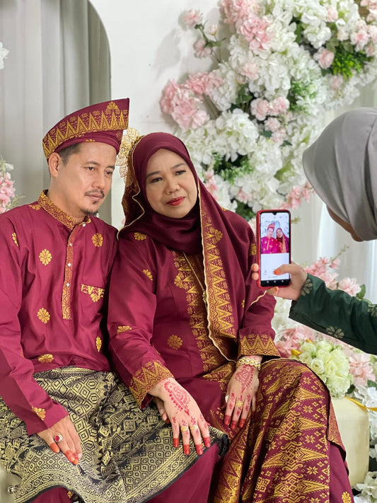 Kebaya Hidaya Labuh, XS To XL - Songket Asli Tenun